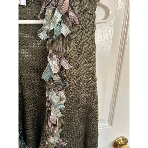 Sharagano Loden Green Ribbon Ruffle Sweater Vest Size Medium‎ NWT - Picture 2 of 5
